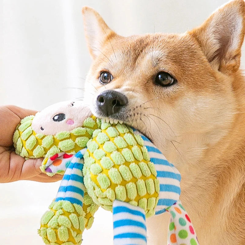 🧸 Zeniplush™ - Son doudou qui couine, ton cœur qui fond.